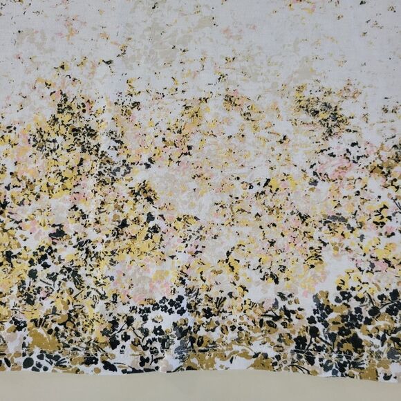 G.H. Bass Women's Ivory Floral V-neck Short Sleeve Tee - Picture 7 of 10